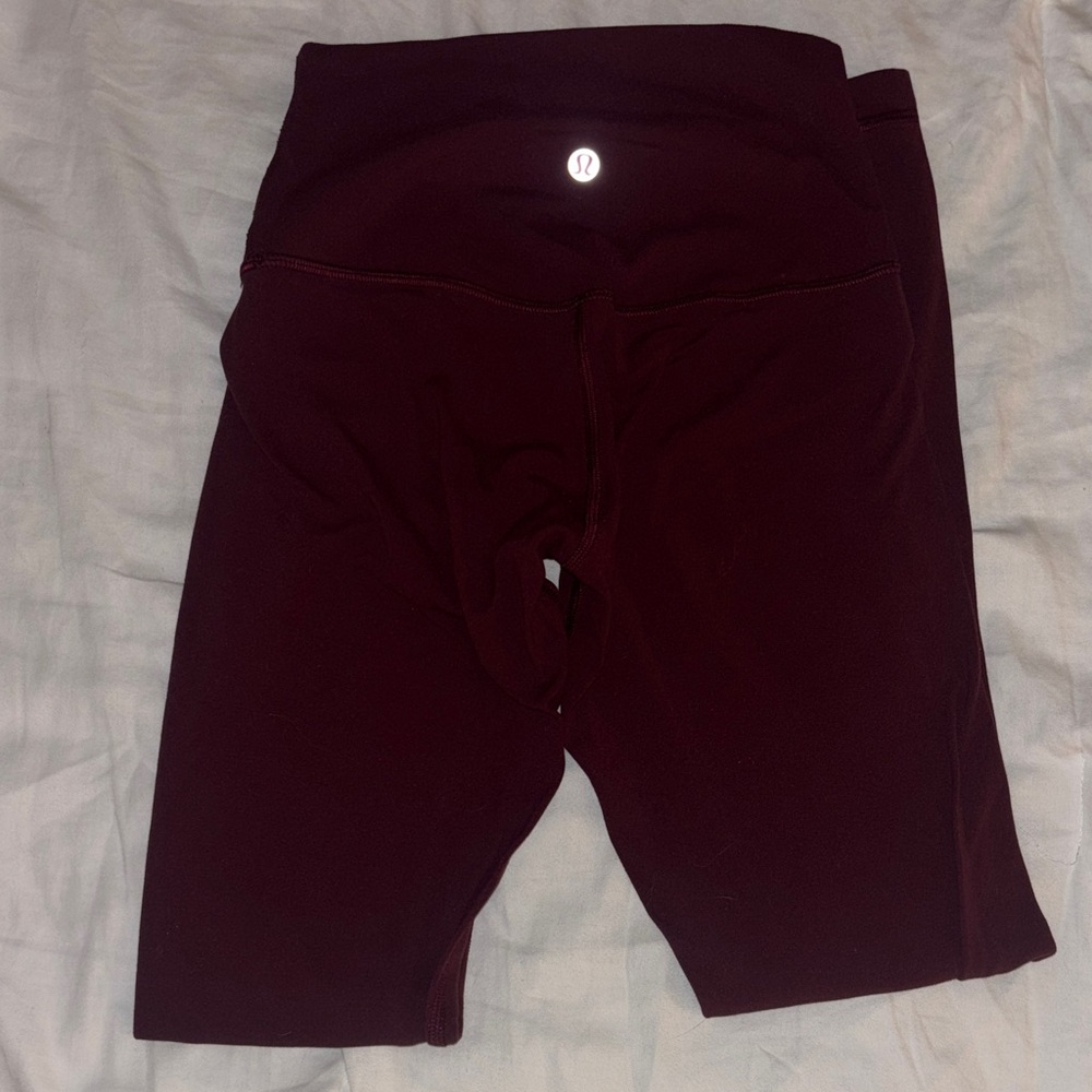 lululemon maroon aligns 25”
